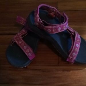 TEVA HURRICANE  XLT2 PINK YOUTH SANDALS